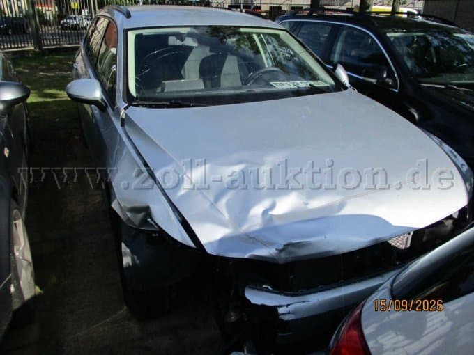 Volkswagen Passat Variant (3C) Accident vehicle