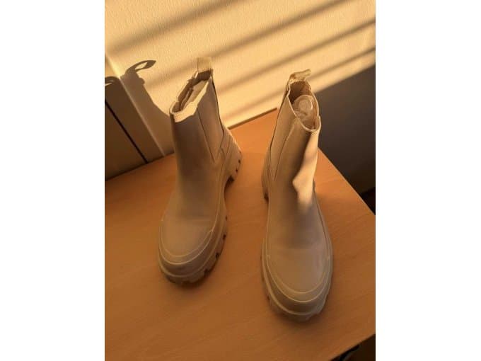original couple Steven Madden ankle boots, beige, size 37, new