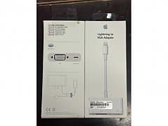 Apple Lightning to VGA Adapter