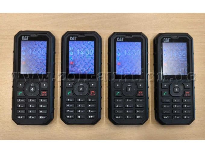 Mobile phones CAT B35