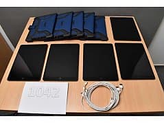 Lot of 5 Apple iPad 7th Gen A2197 32GB 10.2 inch