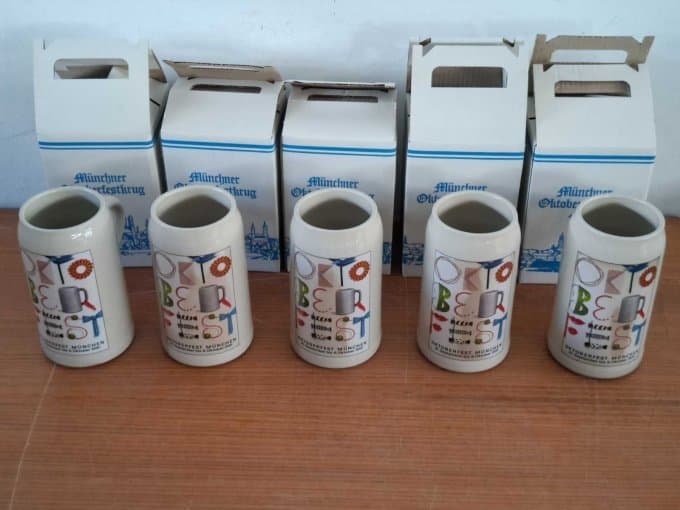 Oktoberfest Beer Mugs Without Tin Lids 1991, Manufacturer: Rastal