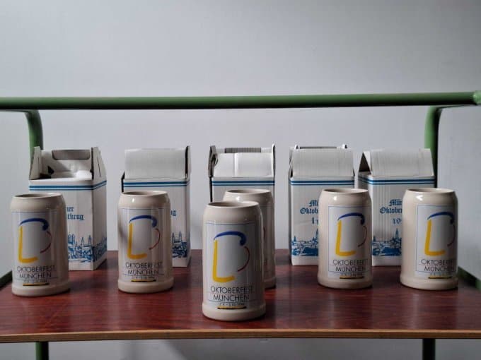 Oktoberfest mugs without tin lid Annual mugs 1994